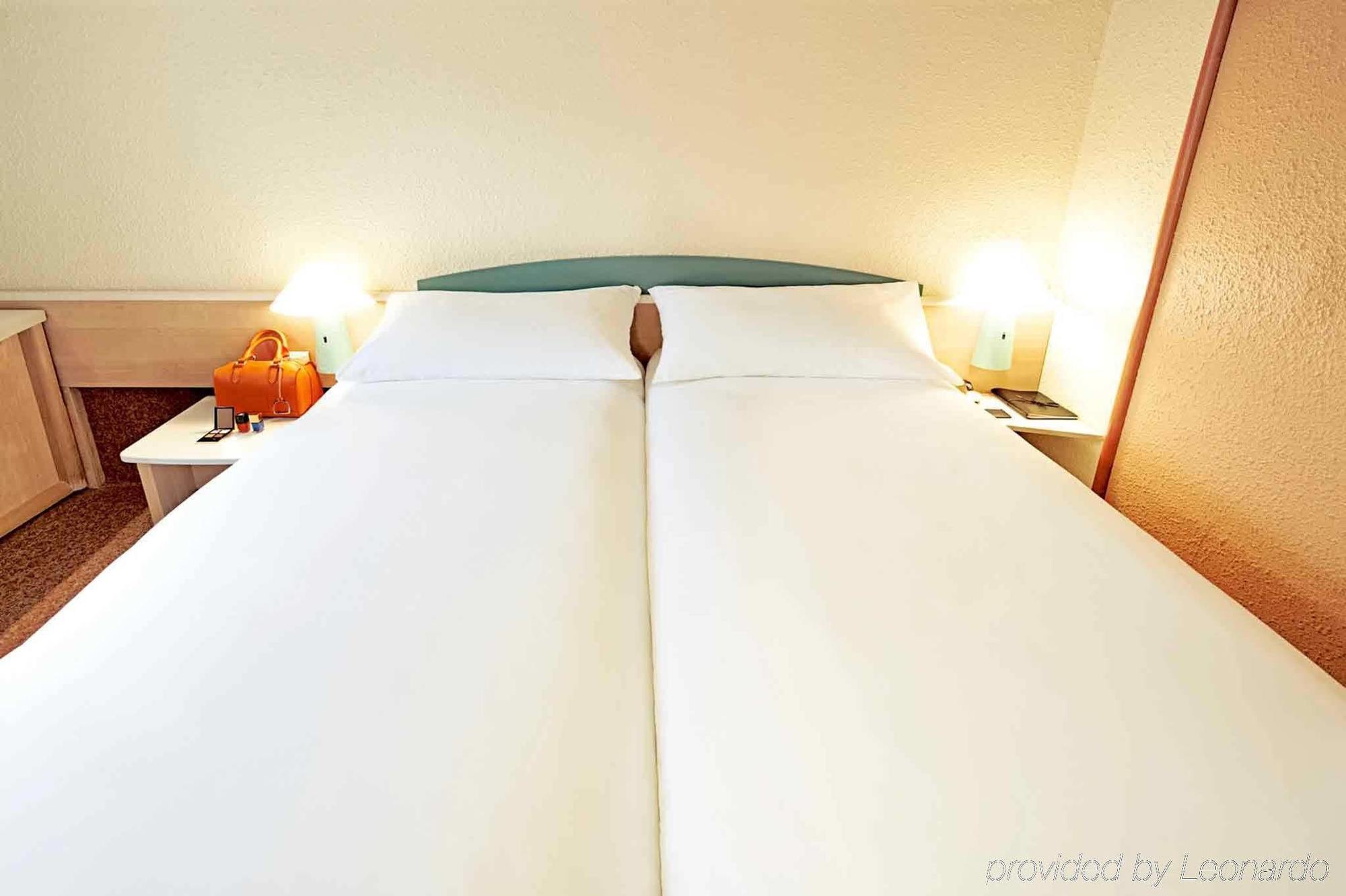 Ibis Hotel Hamburg St. Pauli Messe מראה חיצוני תמונה