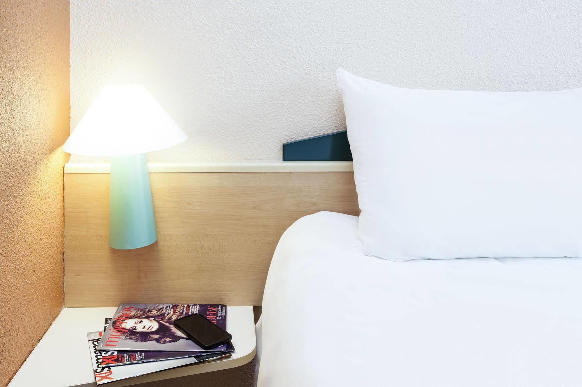 Ibis Hotel Hamburg St. Pauli Messe מראה חיצוני תמונה